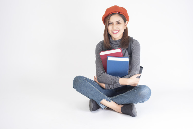 成人高考英语作文万能句子